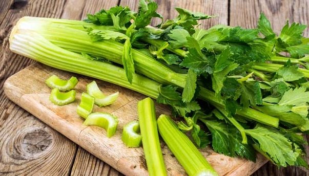 芹菜功效 芹菜功效
